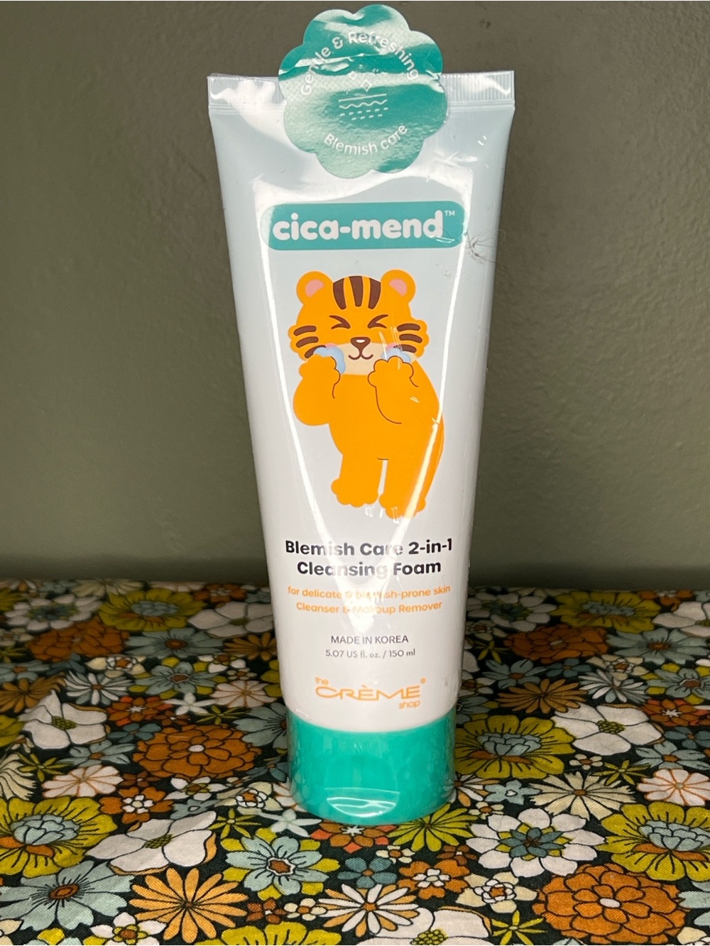 The Creme Shop cica-mend Blemish Care 2 in 1 Cleansing Foam